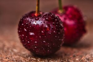 10 high protein fruits ,Cherries