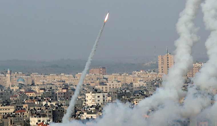 Hamas ने Tel Aviv पर दागे Rockets